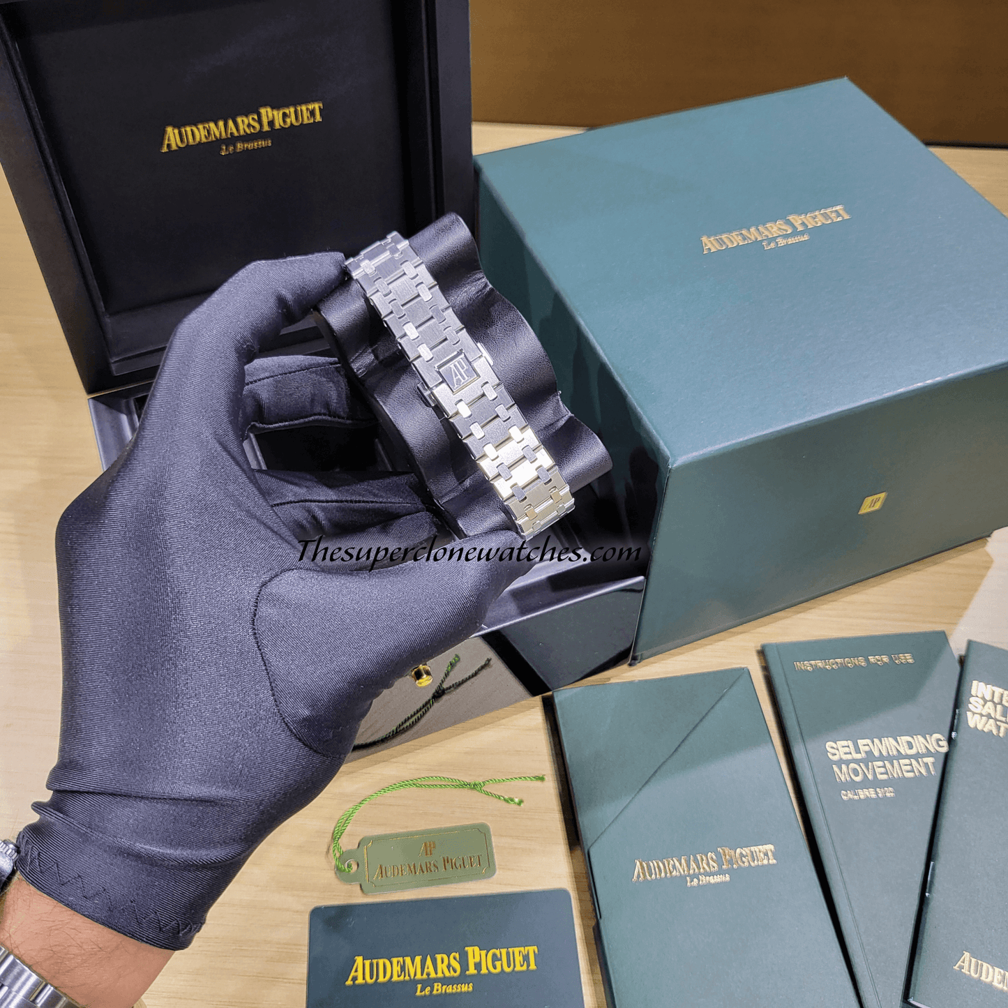 Audemars Piguet Royal Oak Stainless Steel Black Dial Exact 1:1 Super Clone 4302 Swiss Movement Replica Watch