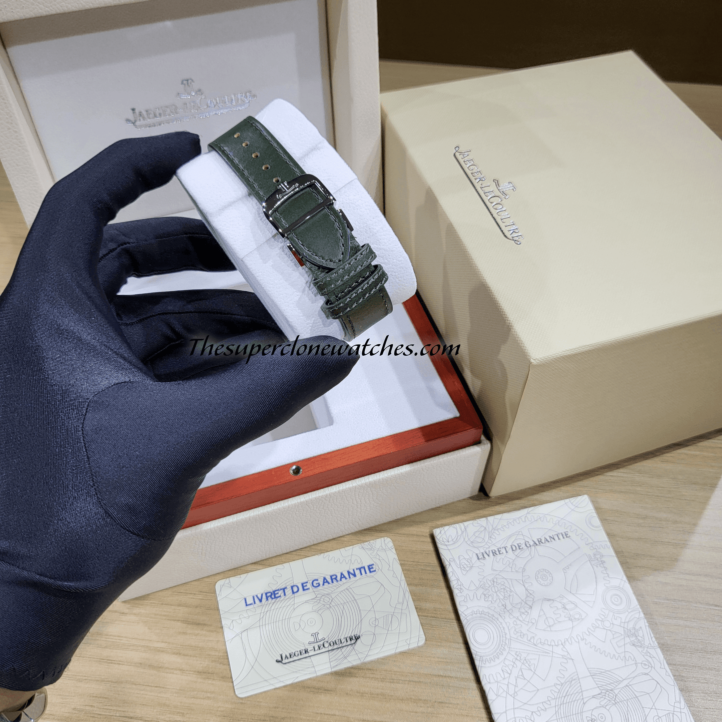 super clone Jaeger-LeCoultre Reverso watch