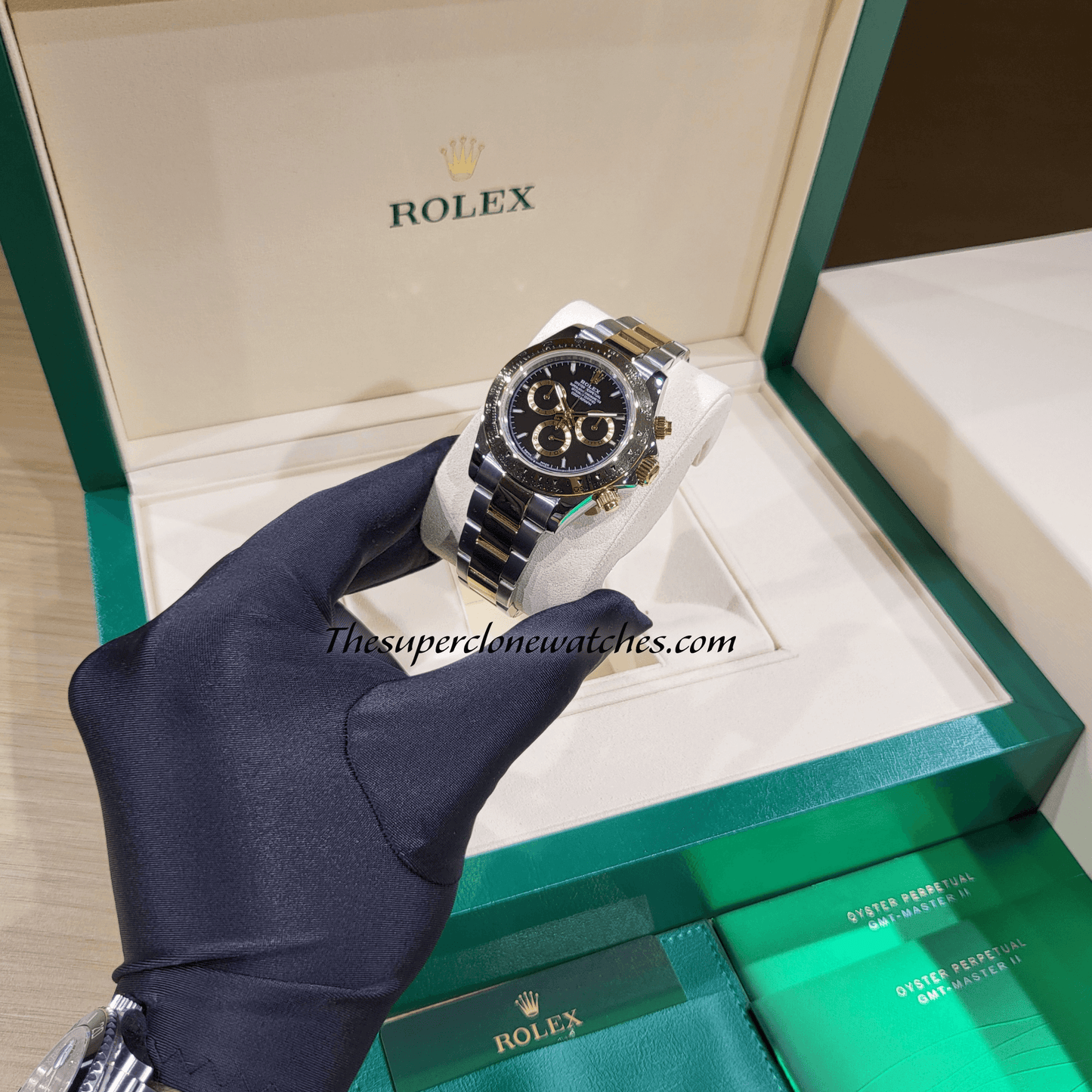Rolex Cosmograph Daytona Yellow Rolesor Black Dial Exact 1:1 Super Clone 4131 Swiss Movement Replica Watch Ref-126503