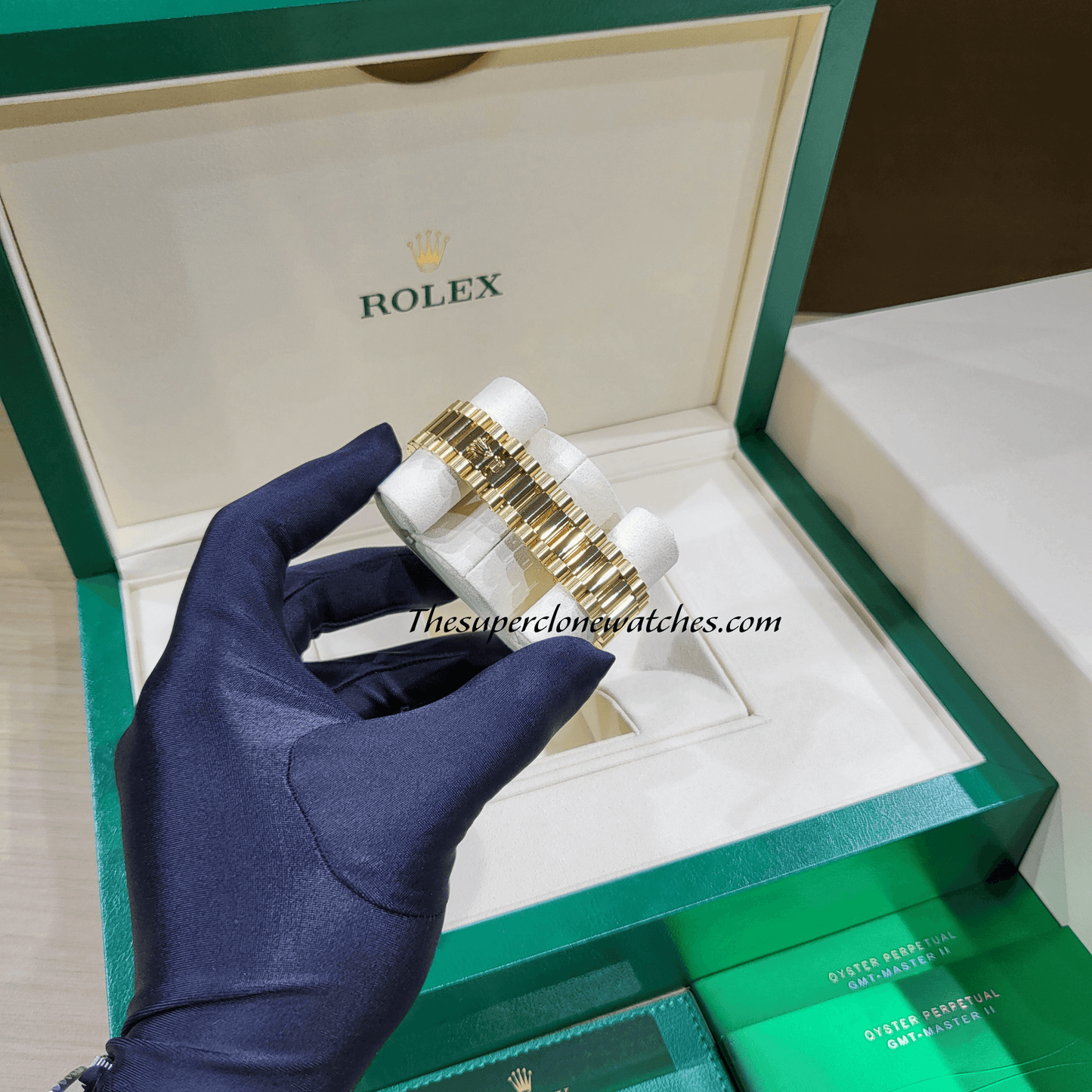 Rolex Day-Date 18kt Yellow Gold Bright Black Dial Exact 1:1 Super Clone 3255 Swiss Movement Replica Watch Ref-228238