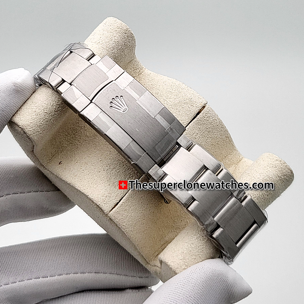 Rolex Oyster Perpetual Turquoise Blue Celebration Motif Dial Exact 1:1 Super Clone 3230 Swiss Movement Replica Watch Ref-134300