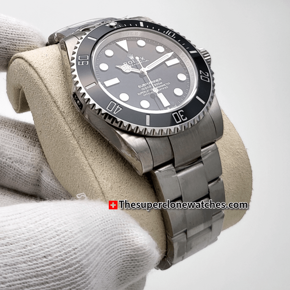 Rolex Submariner No-Date Black Dial Exact 1:1 Super Clone 3230 Swiss Movement Replica Watch Ref-124060