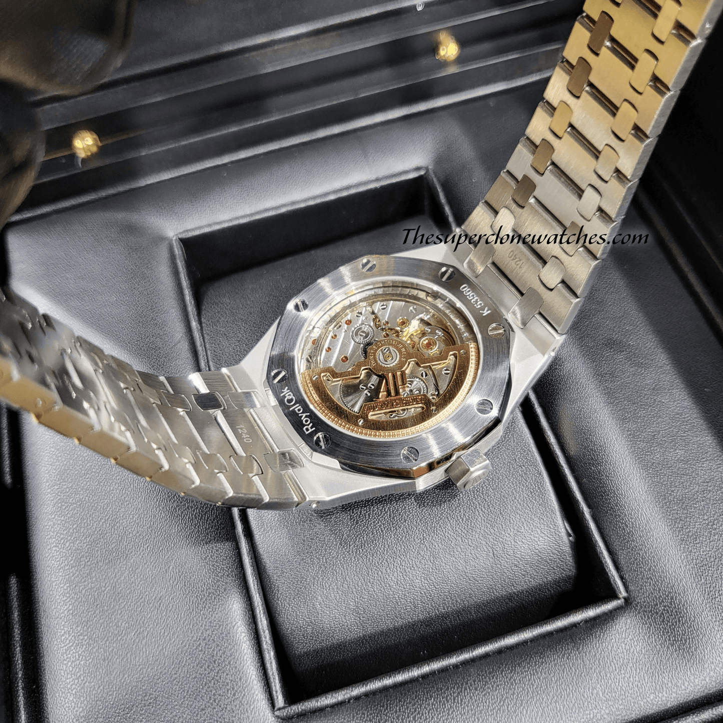 Audemars Piguet Royal Oak Jumbo Extra-Thin Platinum Smoked Green Dial Exact 1:1 Super Clone 2121 Swiss Movement Replica Watch