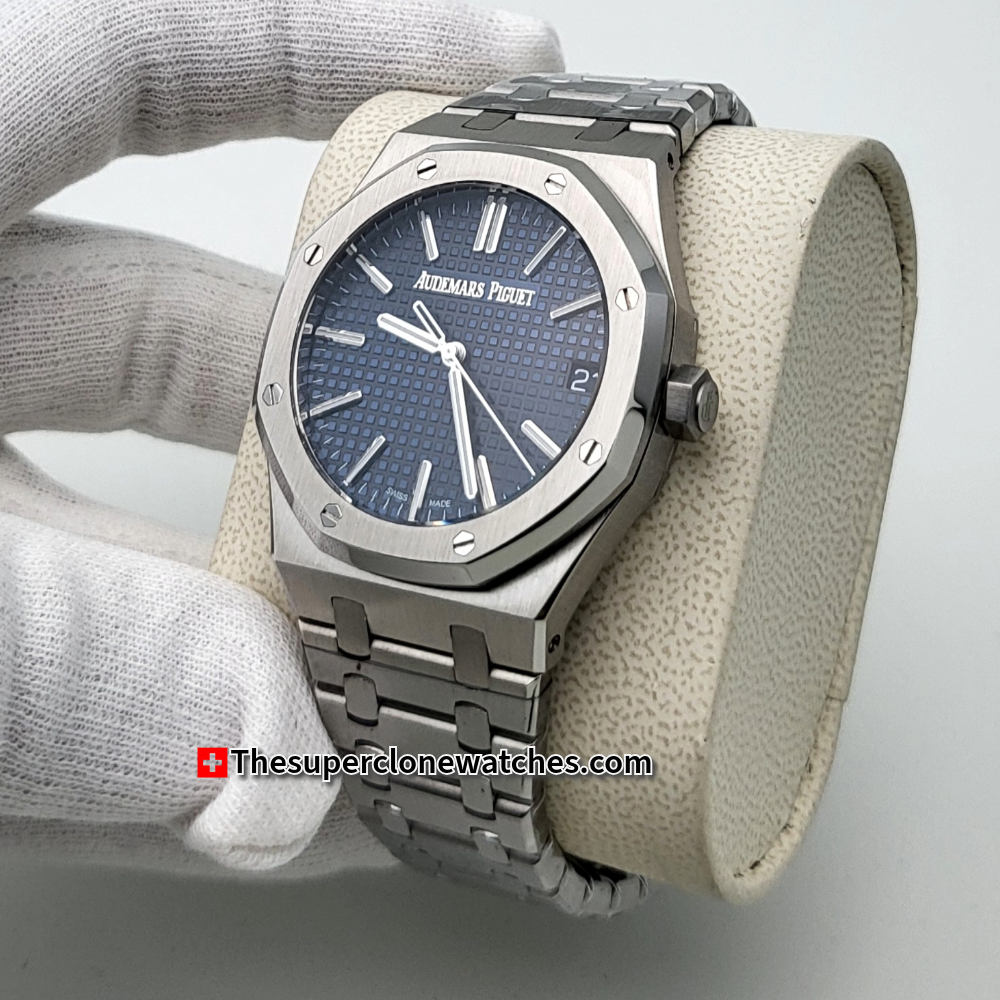 Audemars Piguet Royal Oak White Gold Blue Dial Exact 1:1 Super Clone 4302 Swiss Movement Replica Watch