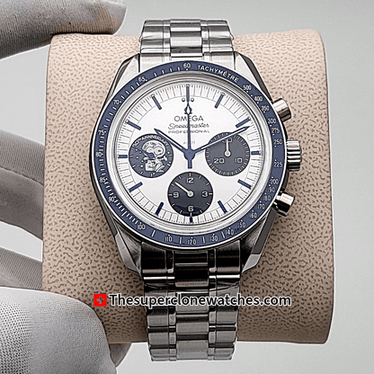 Omega Speedmaster Silver Snoopy