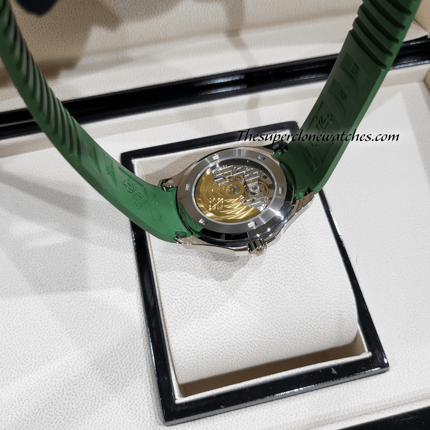 Patek Philippe Aquanaut White Gold 5168G-010 Khaki Green Dial Exact 1:1 Super Clone 26-330 S C Swiss Movement Replica Watch