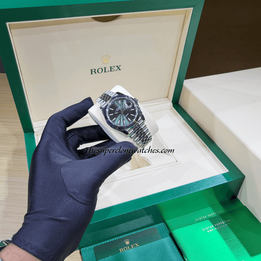 Rolex Datejust Oystersteel and White Gold Mint Green Dial Exact 1:1 Super Clone 3235 Swiss Movement Replica Watch Ref-126334