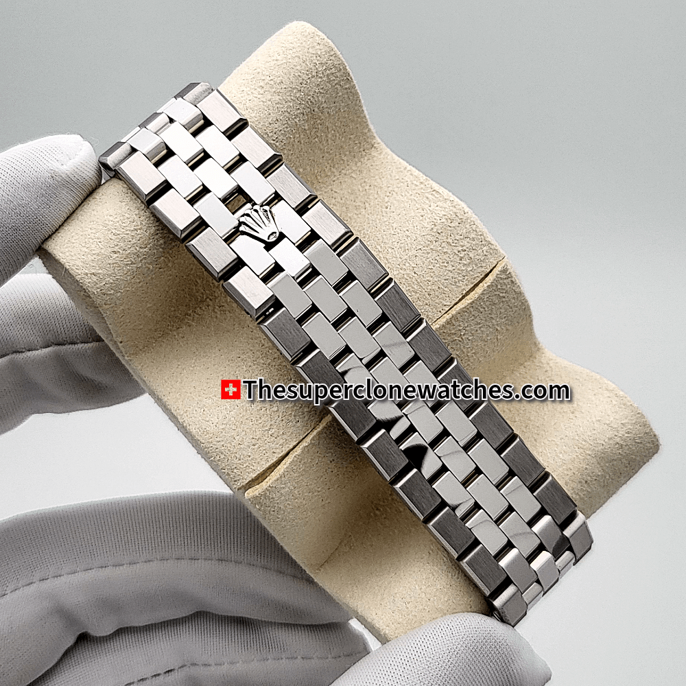 Rolex Land-Dweller 40mm Oystersteel and White Gold Intense White Honeycomb Motif Dial Exact 1:1 Super Clone 7135 Swiss Movement Replica Watch Ref-127334