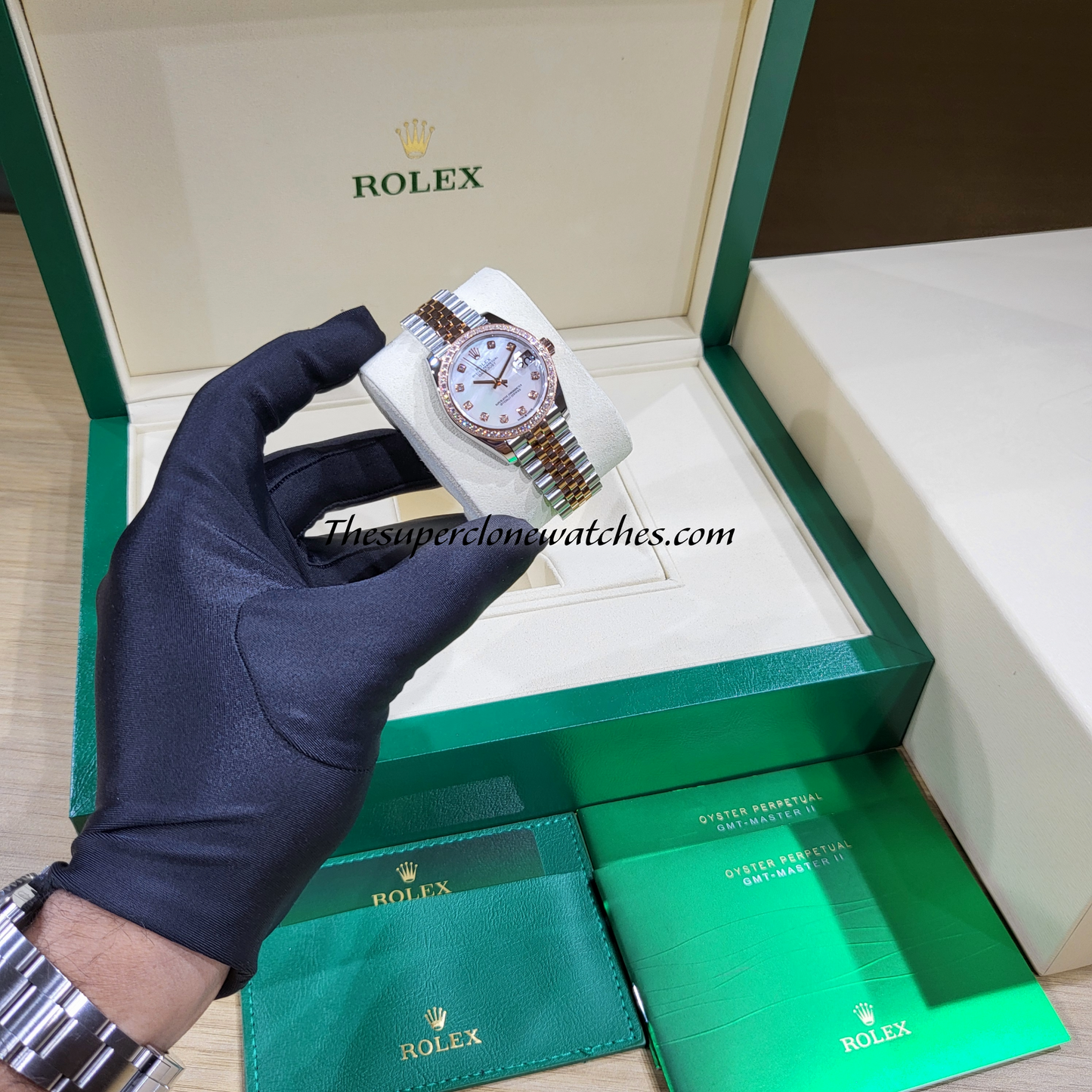 Rolex Datejust Oystersteel and Everose Gold Diamonds Set White Mother-of-Pearl Dial 31mm Exact 1:1 Super Clone 2236 Swiss Movement Replica Watch Ref-278381RBR
