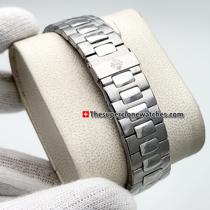 Patek Philippe Nautilus Stainless Steel 5711/1A-014 Olive Green Dial Exact 1:1 Super Clone 26-330 S C Swiss Movement Replica Watch