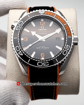 Omega Seamaster Planet Ocean 600M Steel On Rubber Strap Black Dial Exact 1:1 Super Clone 8900 Swiss Movement Replica Watch