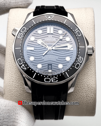 Omega Seamaster Diver 300M Steel On Rubber Strap Black Dial Exact 1:1 Super Clone 8800 Swiss Movement Replica Watch