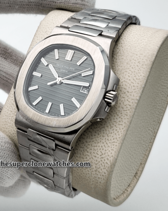 Patek Philippe Nautilus Stainless Steel 5711/1A-014 Olive Green Dial Exact 1:1 Super Clone 26-330 S C Swiss Movement Replica Watch