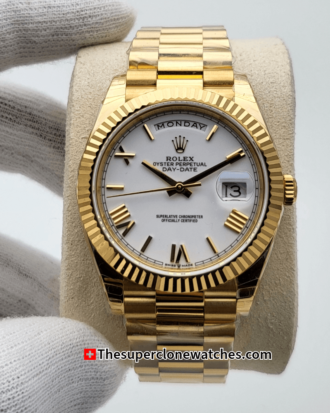 Rolex Day-Date 18kt Yellow Gold White Dial Exact (3)