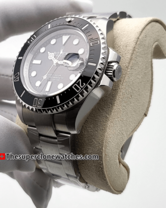 Rolex Sea-Dweller Intense Black Dial Oystersteel Bracelet 43mm Exact